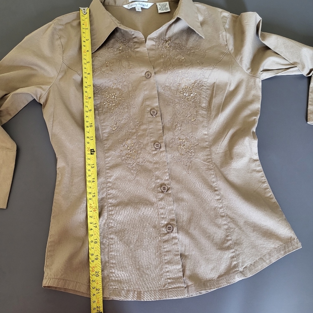 Women's Slim Fit Button Down 3/4 Sleeves Shirt Beige S - Picture 7 of 7